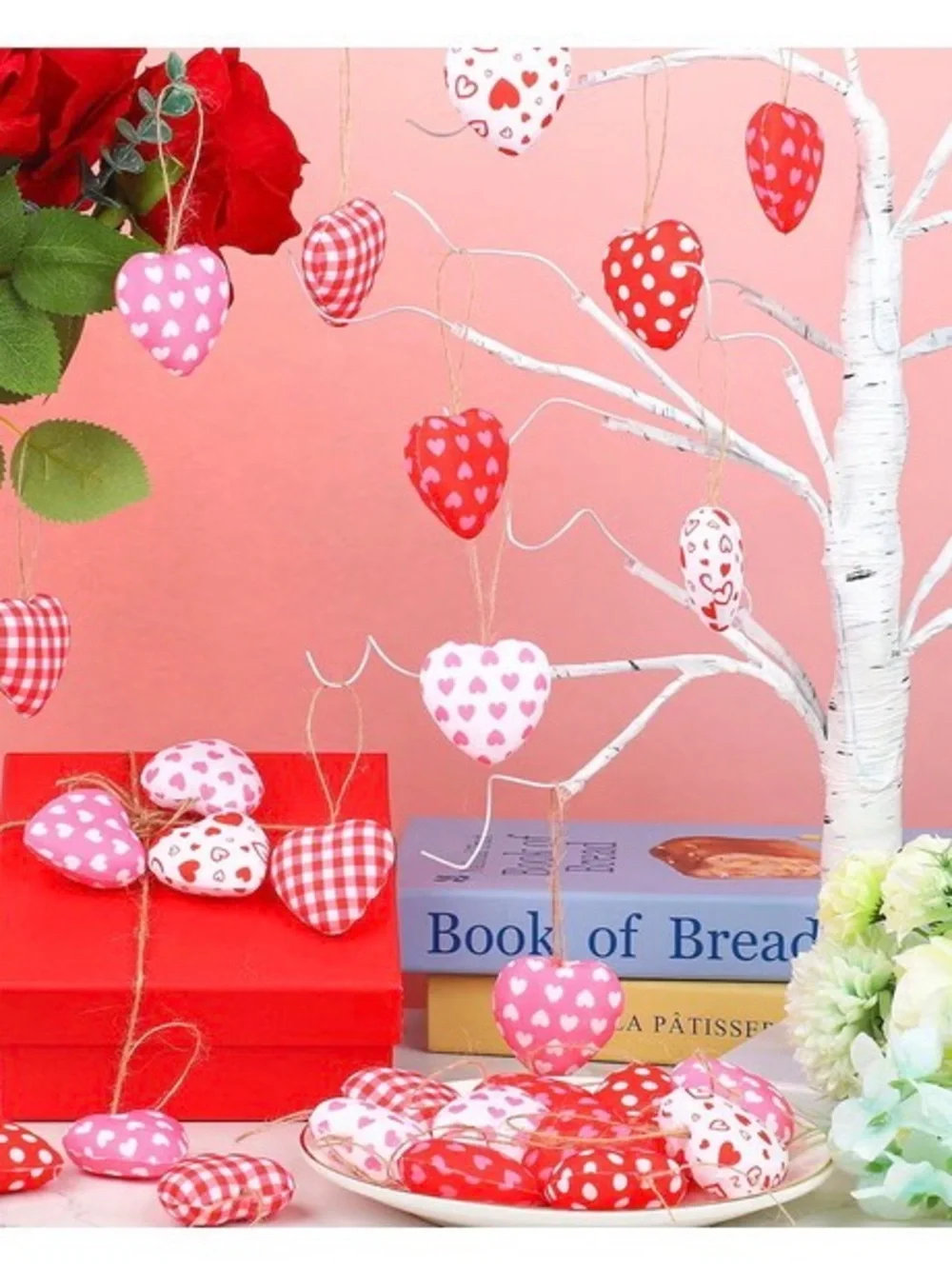 30 Valentine Heart Hanging Decorations - Pink & Red